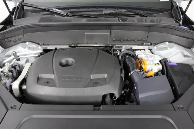 2026 Volvo XC90 Plug-In Hybrid Plus, T8 AWD, Electric/Gasoline, Bright, 7 Seats