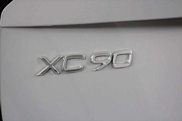 2026 Volvo XC90 Plug-In Hybrid Plus, T8 AWD, Electric/Gasoline, Bright, 7 Seats