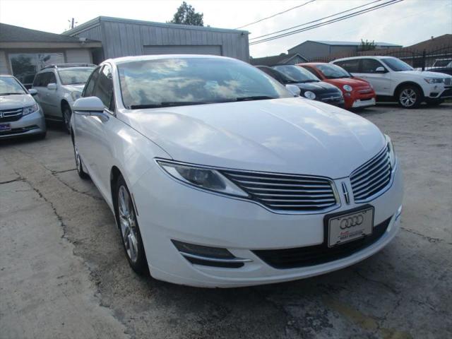 2015 Lincoln MKZ Base