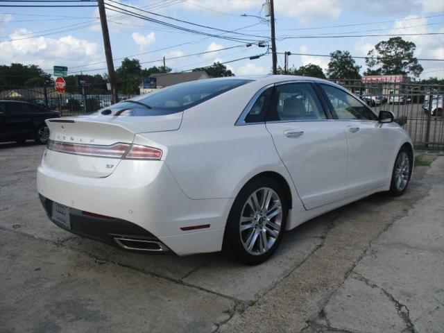 2015 Lincoln MKZ Base