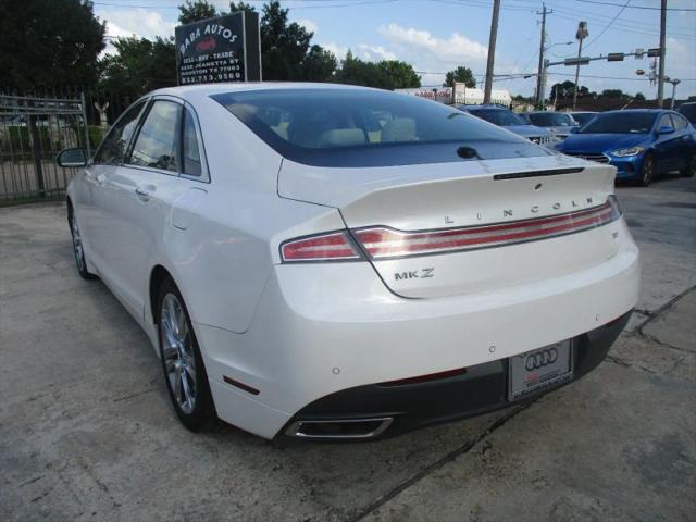 2015 Lincoln MKZ Base