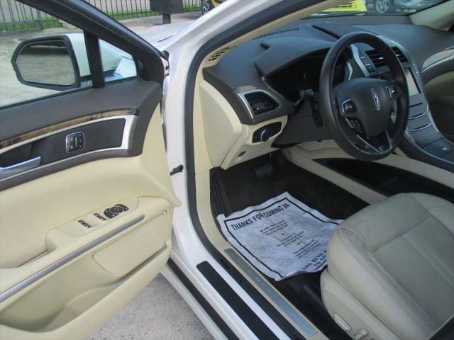 2015 Lincoln MKZ Base