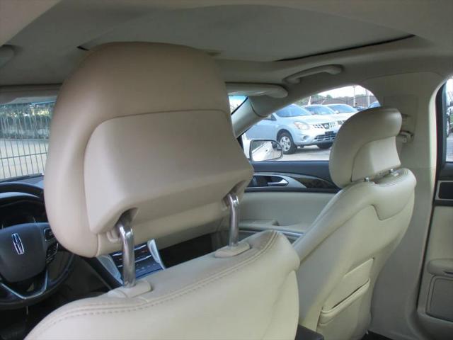 2015 Lincoln MKZ Base