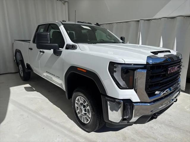 2026 GMC Sierra 2500HD Double Cab, Standard Bed, Pro, RWD
