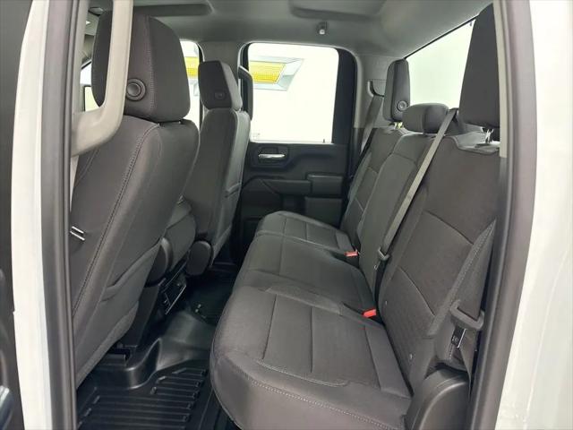 2026 GMC Sierra 2500HD Double Cab, Standard Bed, Pro, RWD