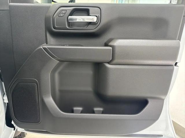 2026 GMC Sierra 2500HD Double Cab, Standard Bed, Pro, RWD