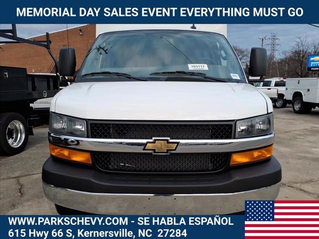 2025 Chevrolet Express Cutaway Work Van