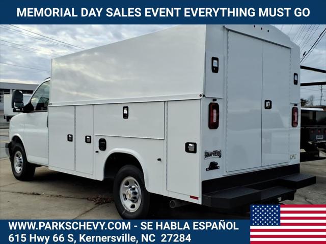 2025 Chevrolet Express Cutaway Work Van