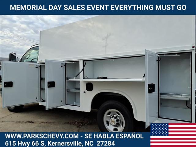 2025 Chevrolet Express Cutaway Work Van