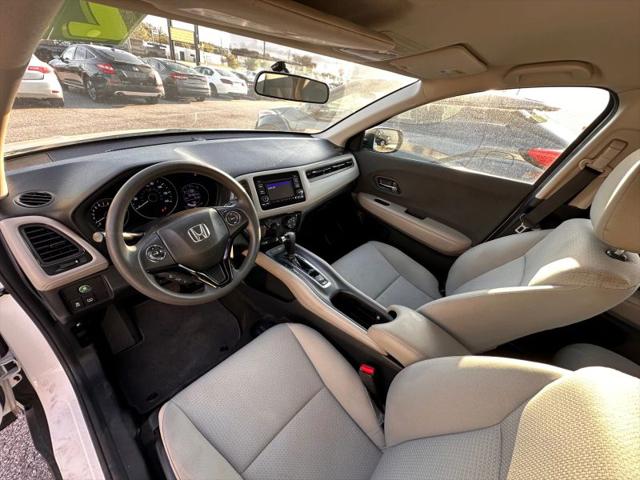 2022 Honda HR-V 2WD LX