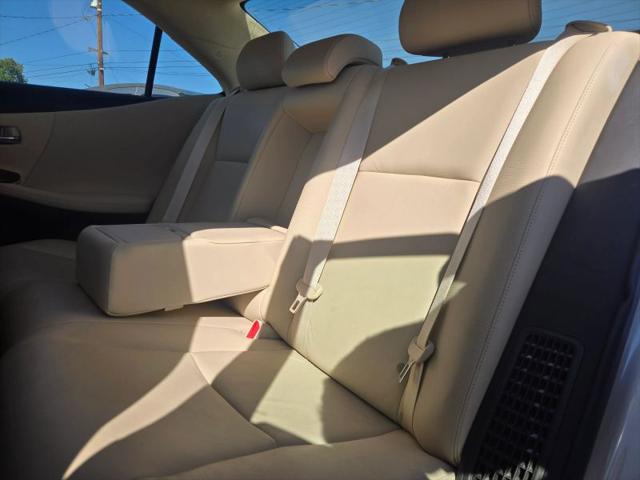 2011 Lexus HS 250h Premium