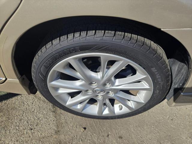 2011 Lexus HS 250h Premium