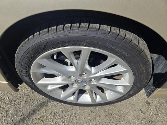 2011 Lexus HS 250h Premium