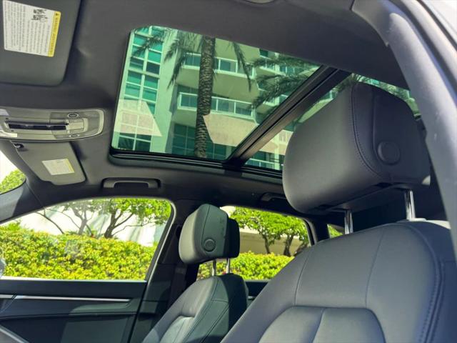 2025 Audi Q3 Premium 45 TFSI S line quattro Tiptronic