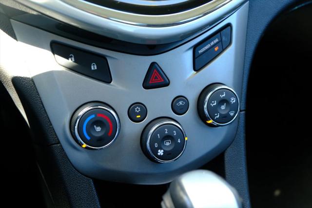 2018 Chevrolet Sonic Premier Auto