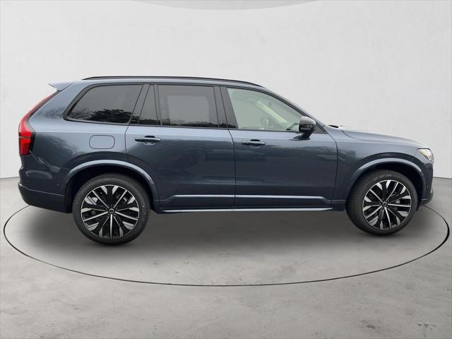 2026 Volvo XC90 B6 Ultra Dark Theme 7-Seater