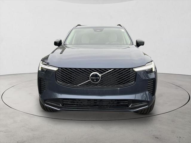 2026 Volvo XC90 B6 Ultra Dark Theme 7-Seater