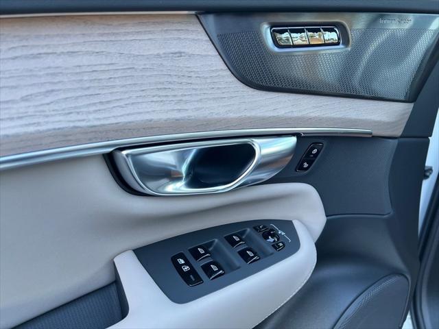 2026 Volvo XC90 B6 Plus 7-Seater