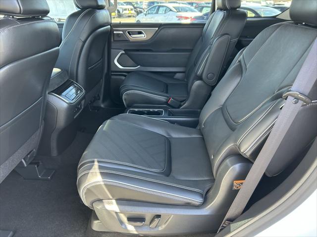 2026 INFINITI QX80 LUXE AWD