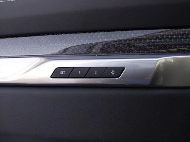 2025 Cadillac Escalade ESV V-Series
