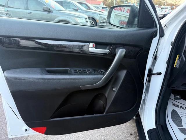 2014 Kia Sorento LX