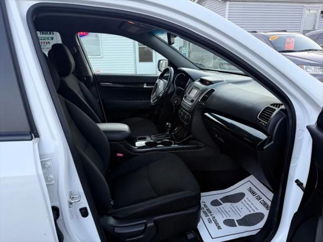 2014 Kia Sorento LX