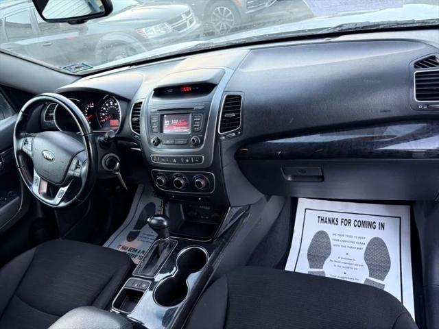 2014 Kia Sorento LX