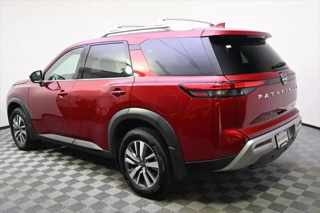 2024 Nissan Pathfinder SL 4WD
