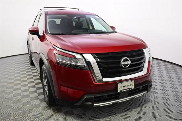 2024 Nissan Pathfinder SL 4WD