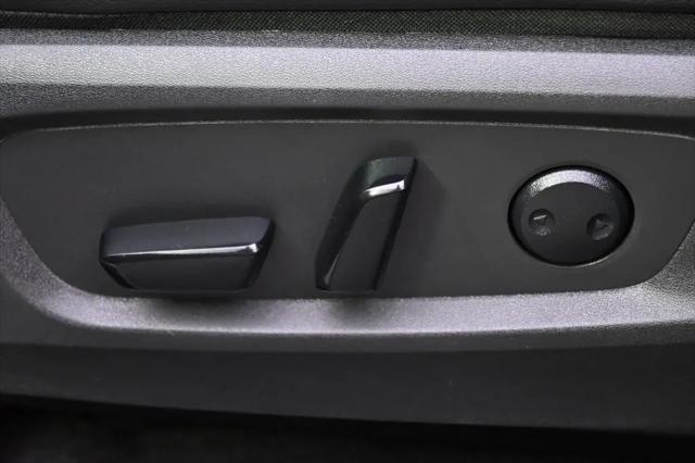 2024 Nissan Pathfinder SL 4WD