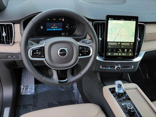 2026 Volvo XC90 Plug-In Hybrid Plus, T8 AWD, Electric/Gasoline, Bright, 7 Seats