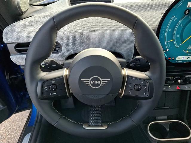 2025 MINI Hardtop Cooper