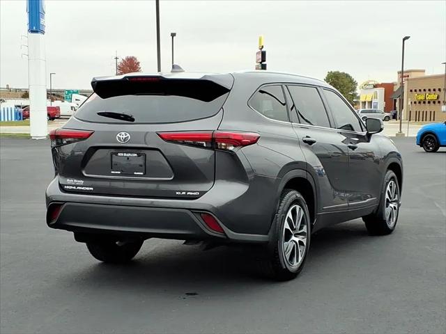 2022 Toyota Highlander XLE