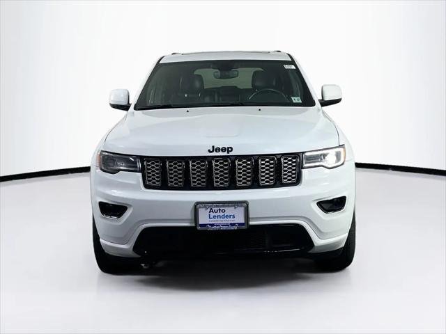 2022 Jeep Grand Cherokee Laredo X 4x4