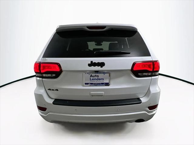 2022 Jeep Grand Cherokee Laredo X 4x4