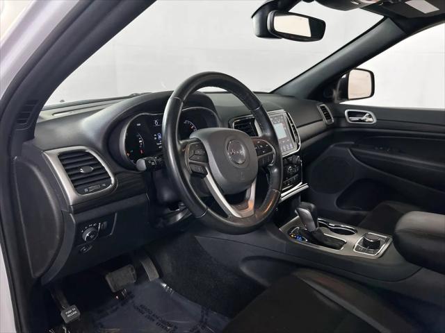 2022 Jeep Grand Cherokee Laredo X 4x4