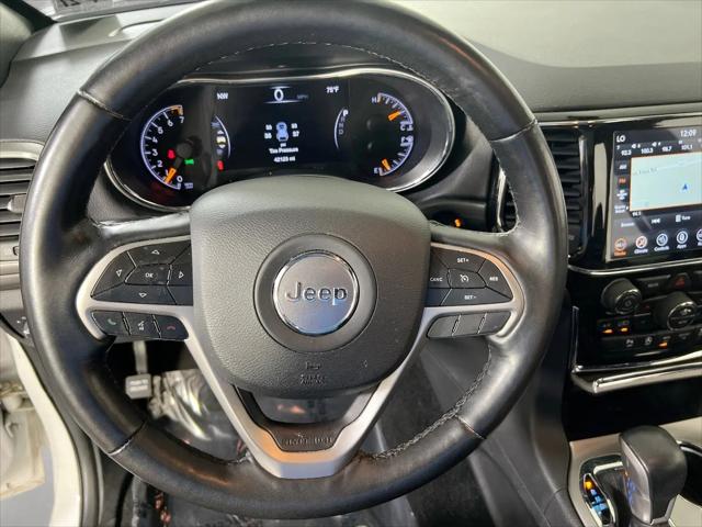 2022 Jeep Grand Cherokee Laredo X 4x4