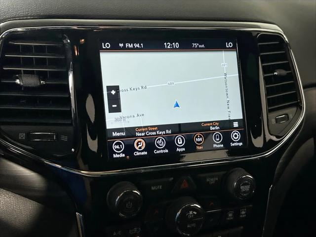 2022 Jeep Grand Cherokee Laredo X 4x4