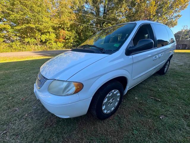 2003 Chrysler Town & Country LX for sale in Chesapeake, VA