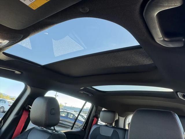 2025 Mercedes-Benz GLB 4MATIC