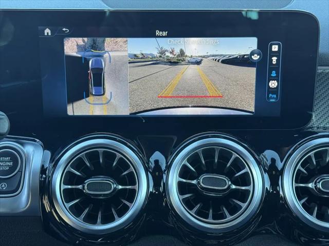 2025 Mercedes-Benz GLB 4MATIC