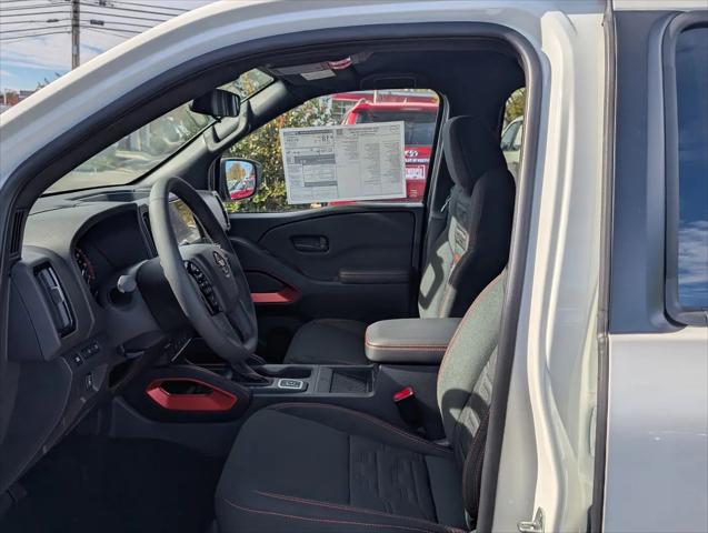 2026 Nissan Frontier Crew Cab PRO-4X 4x4