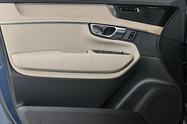 2026 Volvo XC90 Plus, B6 AWD Gas (mild hybrid), Gasoline, Bright, 7 Seats
