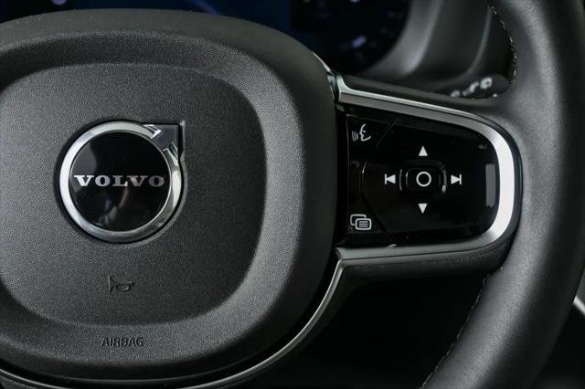 2026 Volvo XC90 Plus, B6 AWD Gas (mild hybrid), Gasoline, Bright, 7 Seats