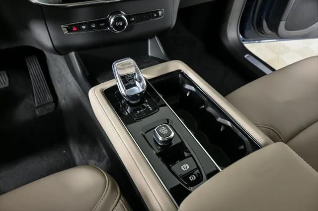 2026 Volvo XC90 Plus, B6 AWD Gas (mild hybrid), Gasoline, Bright, 7 Seats