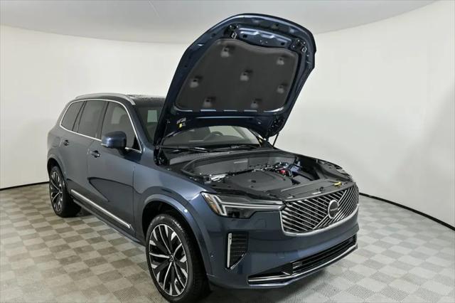 2026 Volvo XC90 Plus, B6 AWD Gas (mild hybrid), Gasoline, Bright, 7 Seats