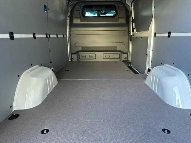 2026 Mercedes-Benz Sprinter 2500 Standard Roof 4-Cyl Diesel