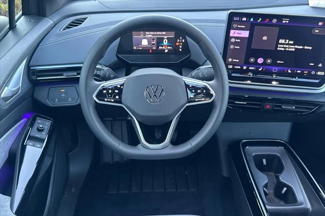2025 Volkswagen ID.4 Pro