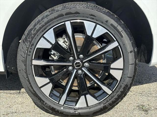 2026 Volvo XC60 Plug-In Hybrid Plus, T8 AWD Electric/Gasoline, Dark