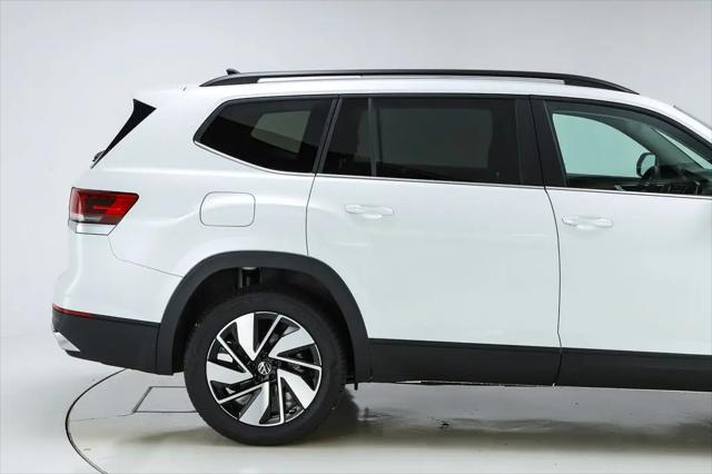 2026 Volkswagen Atlas SE with Technology